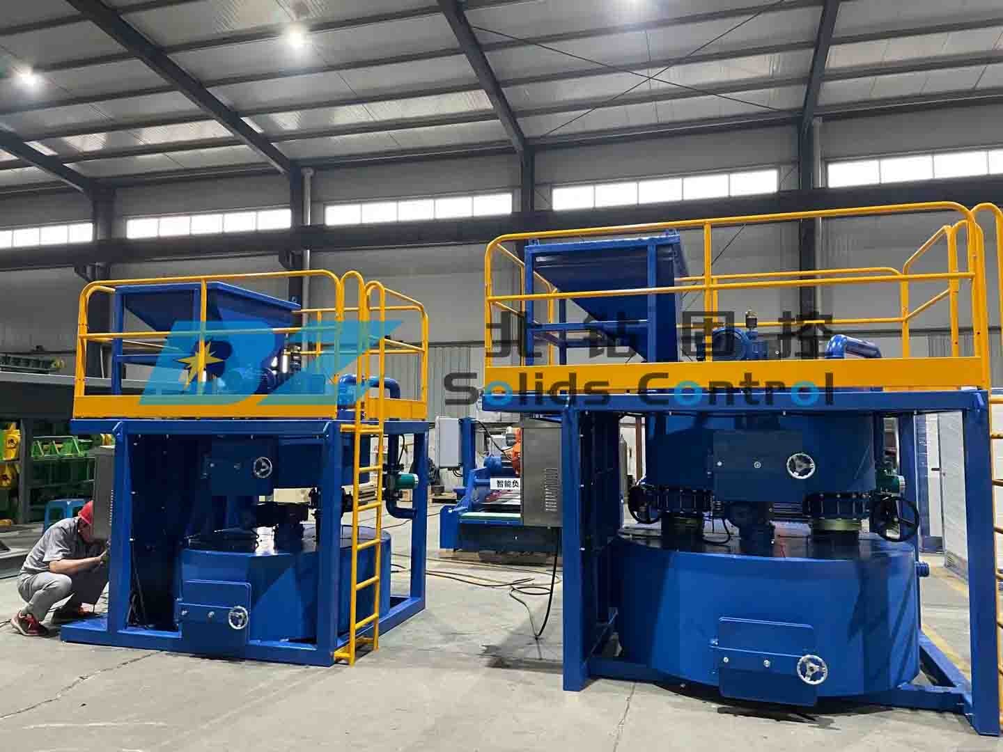 北钻固控混合搅拌装置发往东南亚